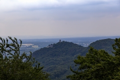 Drachenfels vom Drei-Seen-Blick aus gesehen