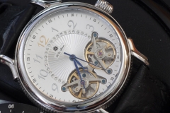 Armbanduhr